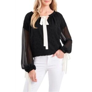 NWOT CeCe Tie Neck & Cuffs Floral Eyelet Top